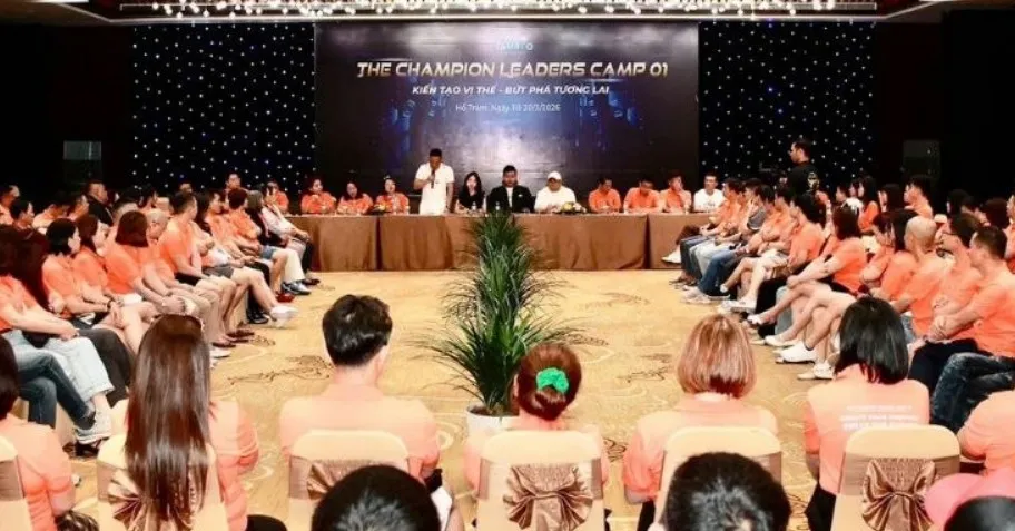original 40 3일간의 시간. 한 번의 고강도 집결. 그리고 리더십 시스템의 중대한 업그레이드.